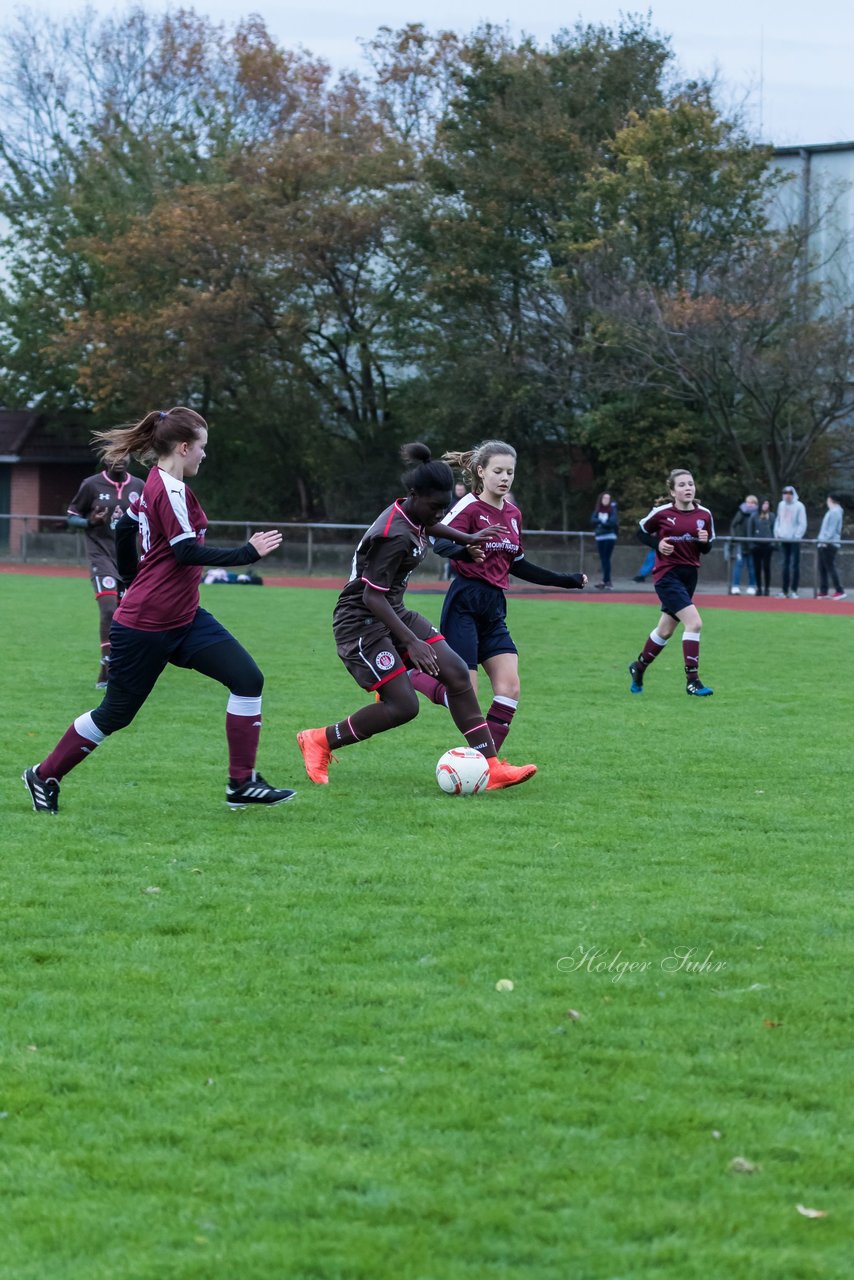 Bild 109 - C-Juniorinnen Halstenbek-Rellingen - St.Pauli : Ergebnis: 0:5